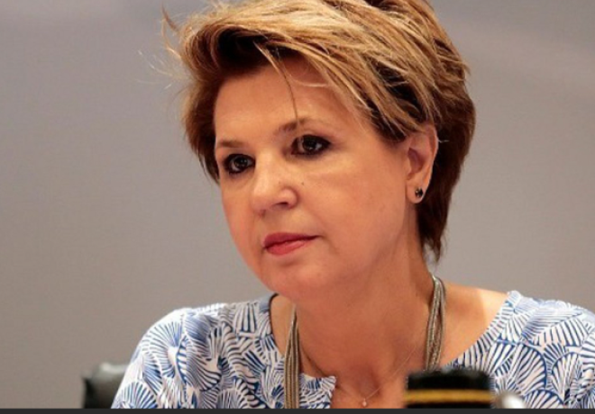 «Πρέπει να κάνουμε τα πάντα για να μην κερδίσει ο κ. Κασσελάκης», δήλωσε η βουλεύτρια